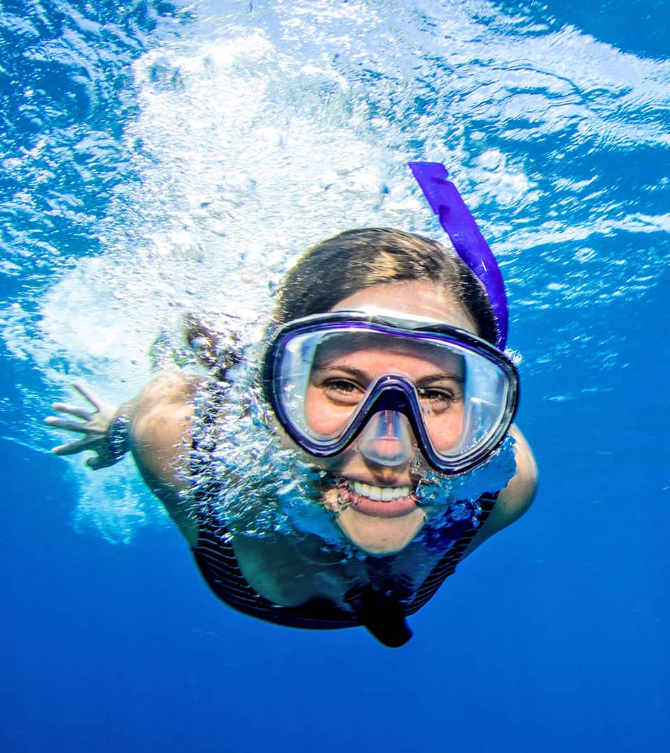  <b>Great Barrier Reef</b> private charters for <b>Snorkellers and Divers. </b>